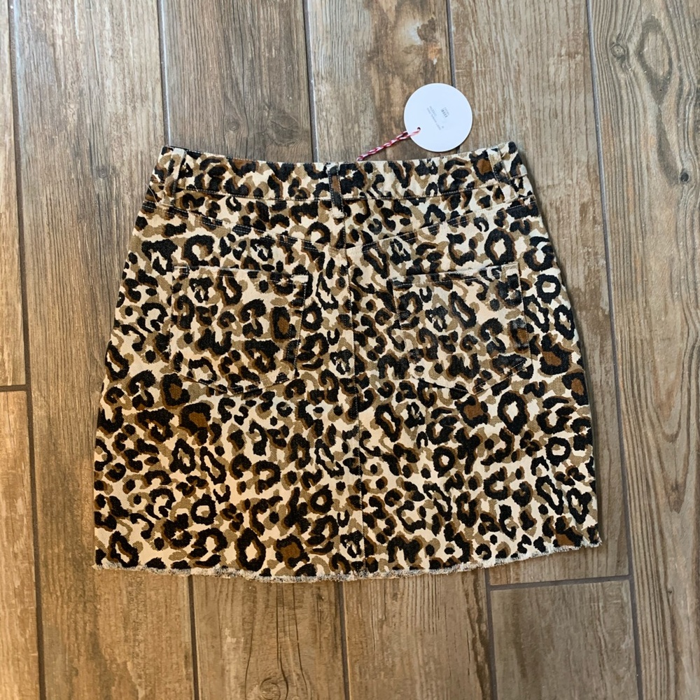 (NWT!) Animal Print Skirt Umgee - Picture 2 of 5
